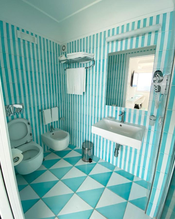 La Caravella Di Positano - Relais, Beach & Residences Kültér fotó