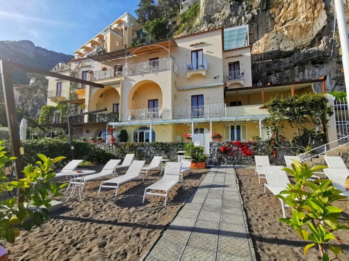 La Caravella Di Positano - Relais, Beach & Residences Kültér fotó