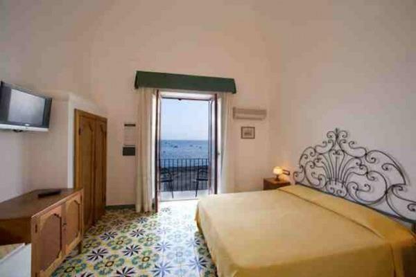 La Caravella Di Positano - Relais, Beach & Residences Kültér fotó