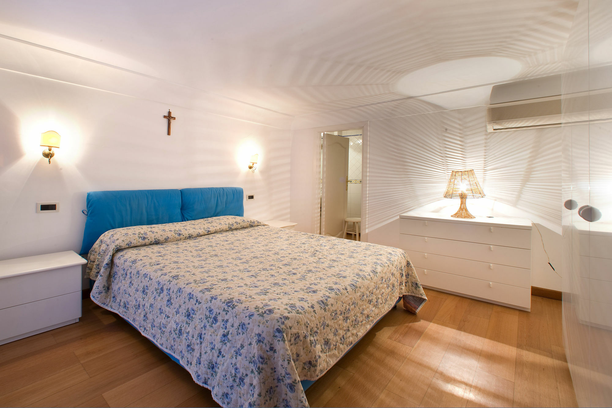 La Caravella Di Positano - Relais, Beach & Residences Kültér fotó