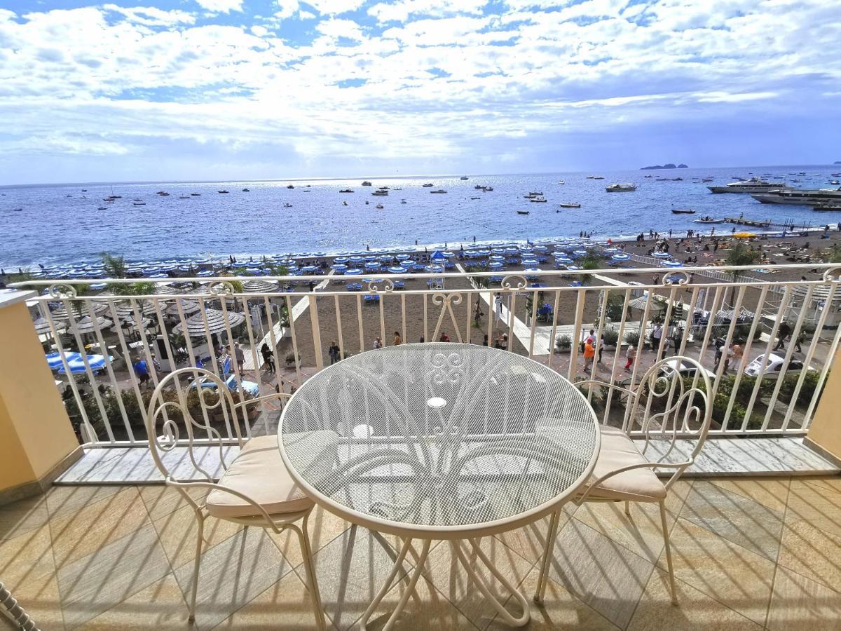 La Caravella Di Positano - Relais, Beach & Residences Kültér fotó